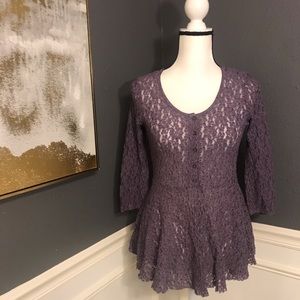 Free People 3/4 sleeve lace peplum top w buttons